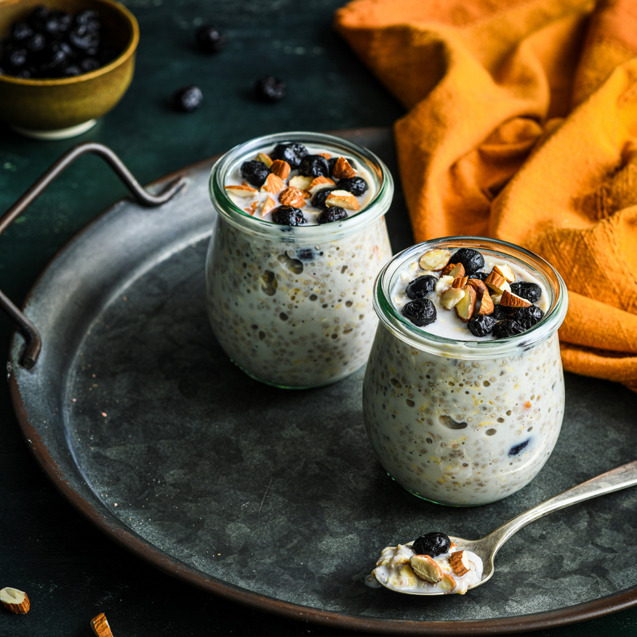 Blueberry Overnight Oats: The Perfect Make Ahead Breakfast