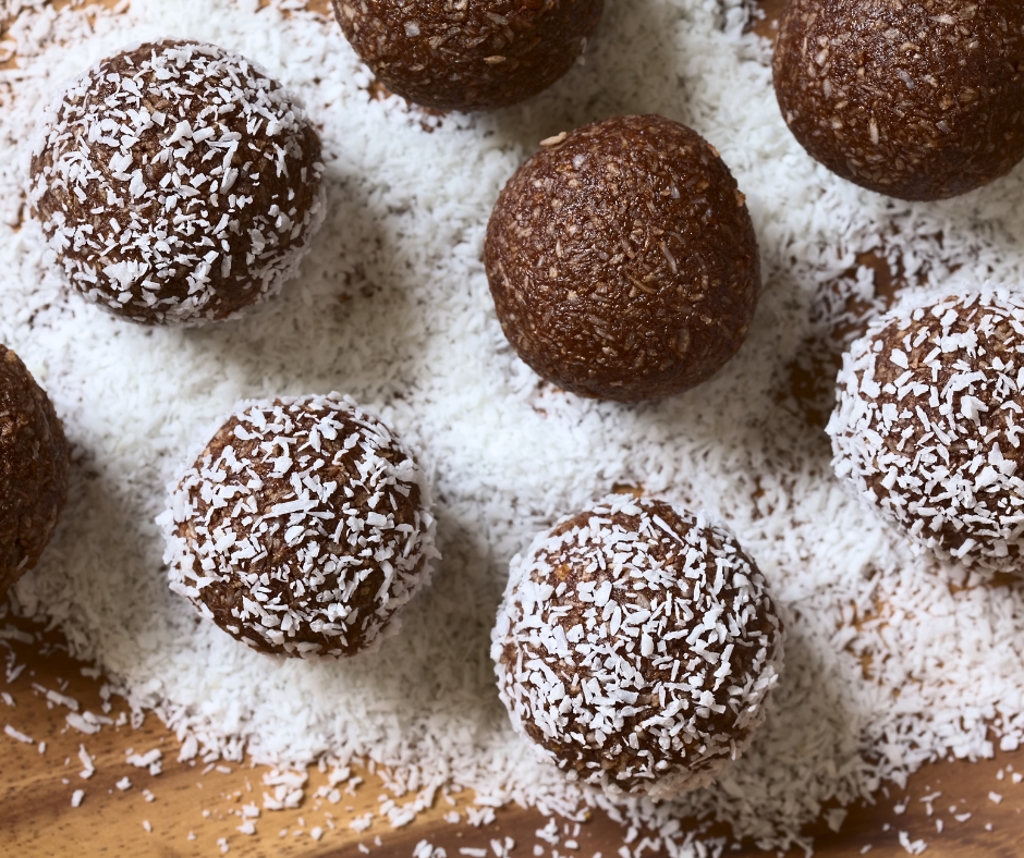 How To Make Energy Boosting Pregnancy Bliss Balls